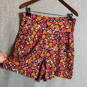 CAbi Chance Shorts Multicolor Pink Floral High Waist Womens Size L 6365